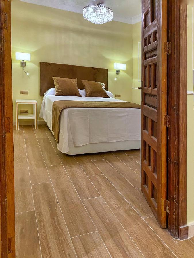 Suites San Esteban 16 Ducal Sevilha Exterior foto